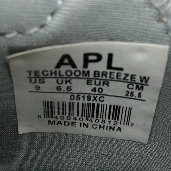 APL TECHLOOM BREEZE metallic knit mesh running sneakers Met Silver Gold  size 9 - Picture 4 of 16